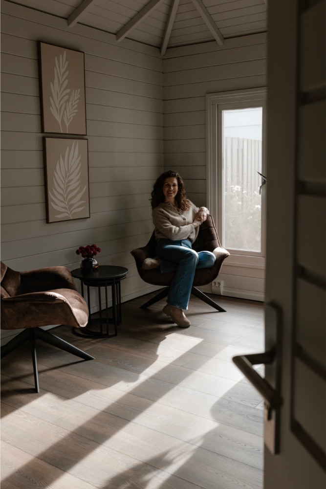Rustige praktijkruimte Mamafestatie voor vrouwen met EMDR-behoefte in Eindhoven
